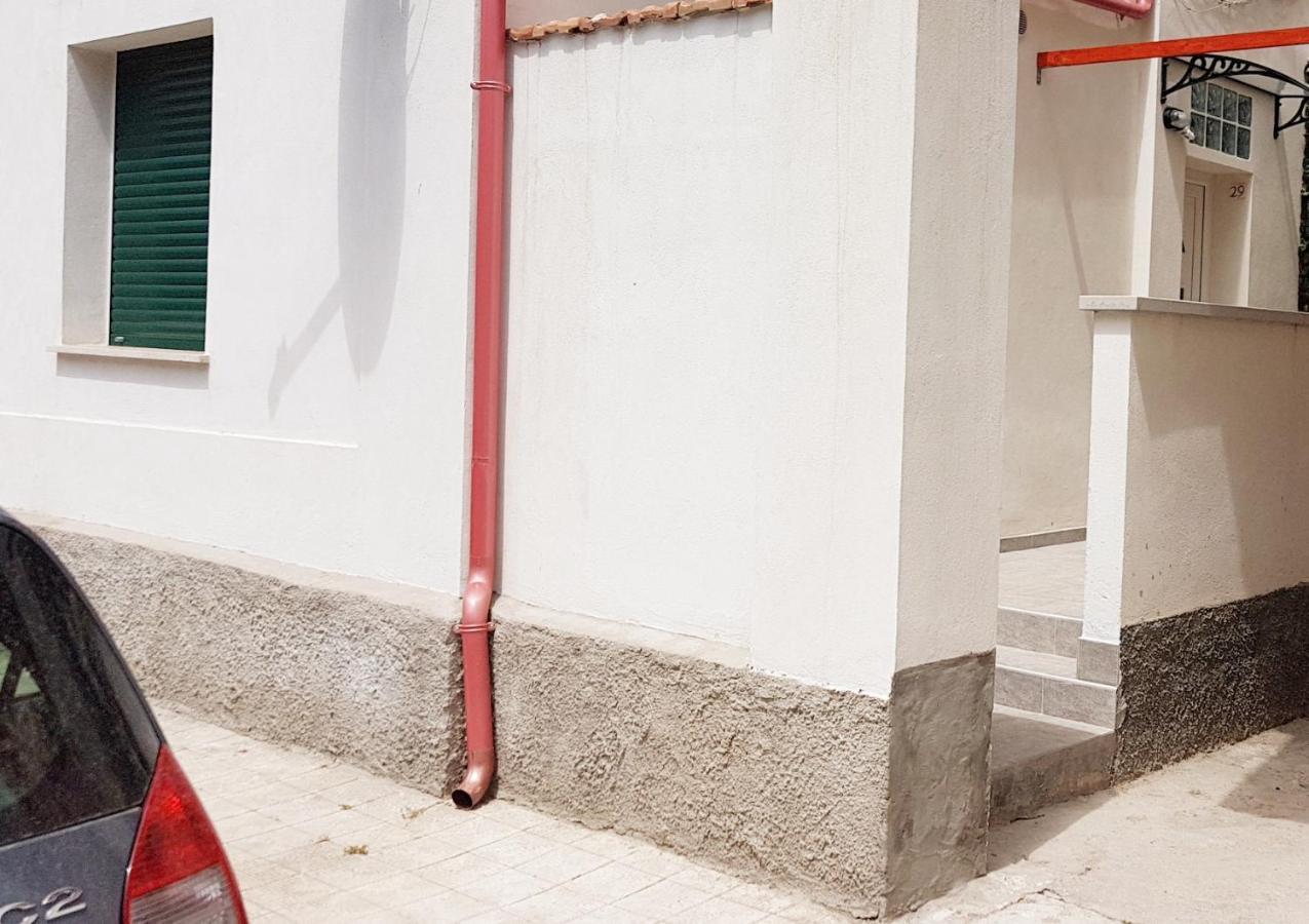 Monelia Bed and Breakfast Ρέτζιο ντι Καλάμπρια Εξωτερικό φωτογραφία